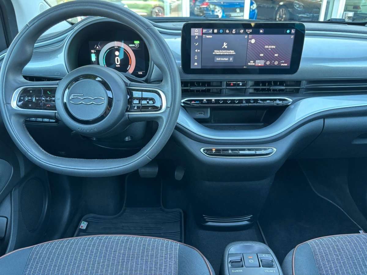 Fahrzeugbild eines Fiat 500