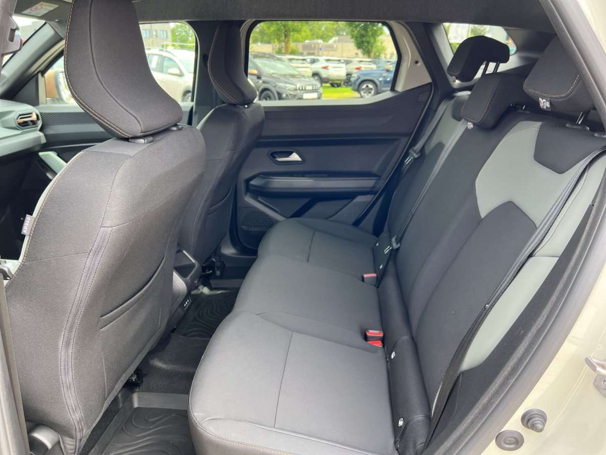 Fahrzeugbild eines Dacia Duster