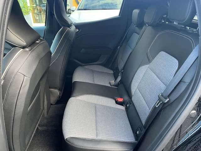 Fahrzeugbild eines Renault Clio
