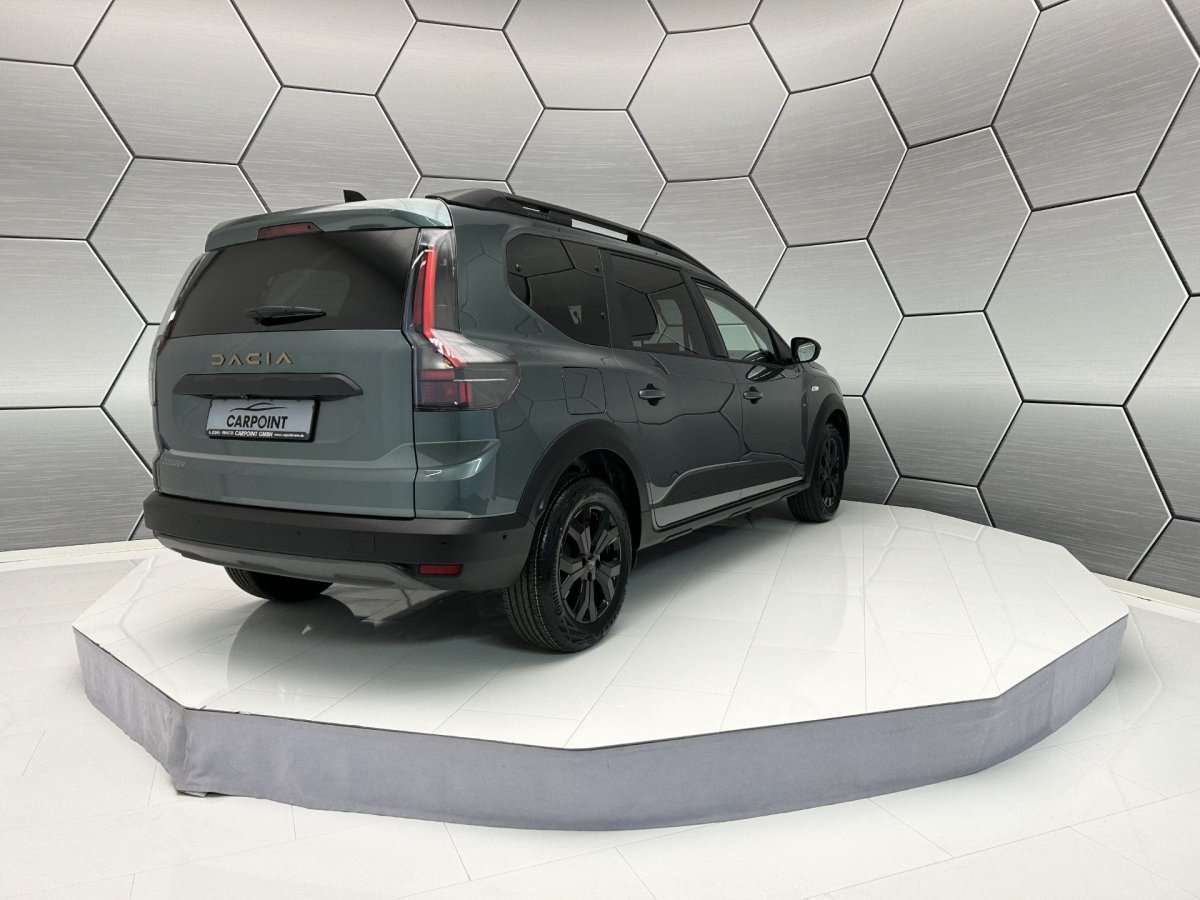 Fahrzeugbild eines Dacia Jogger