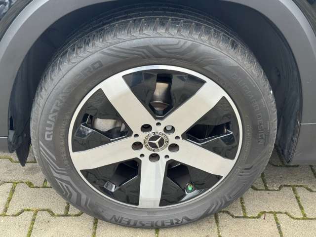 Fahrzeugbild eines Mercedes-Benz GLB