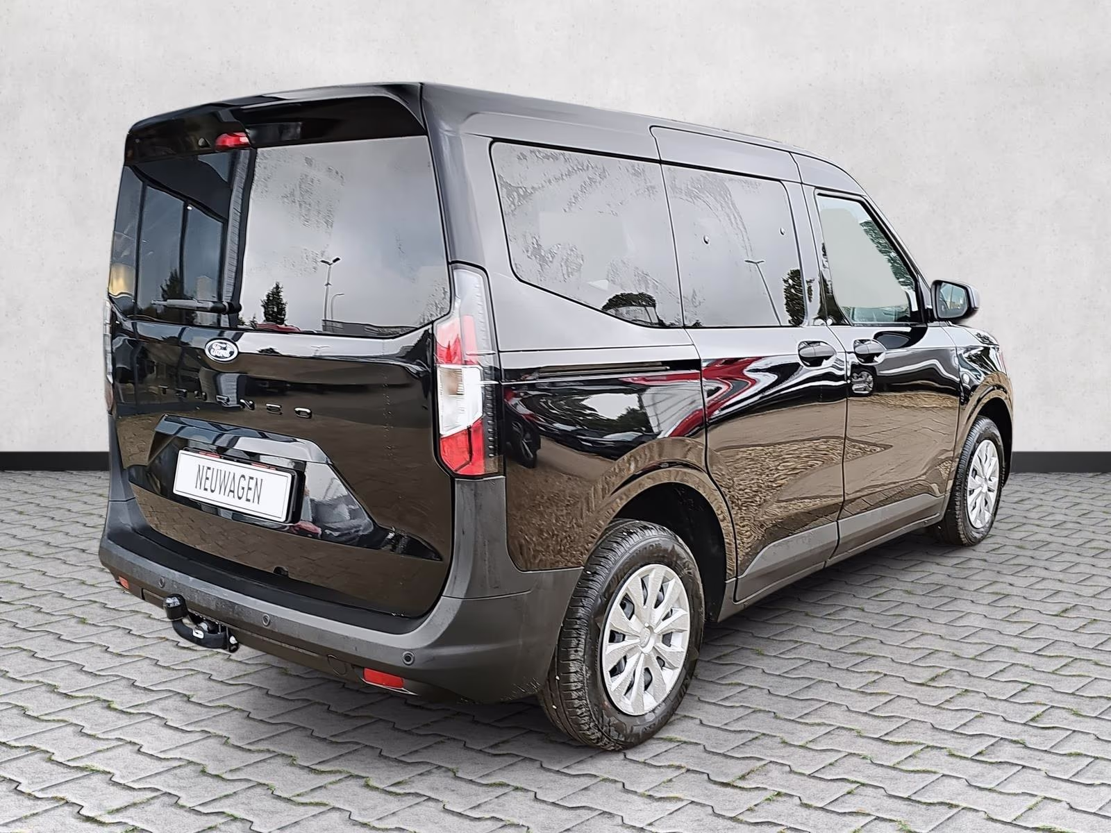 Fahrzeugbild eines Ford Tourneo Courier