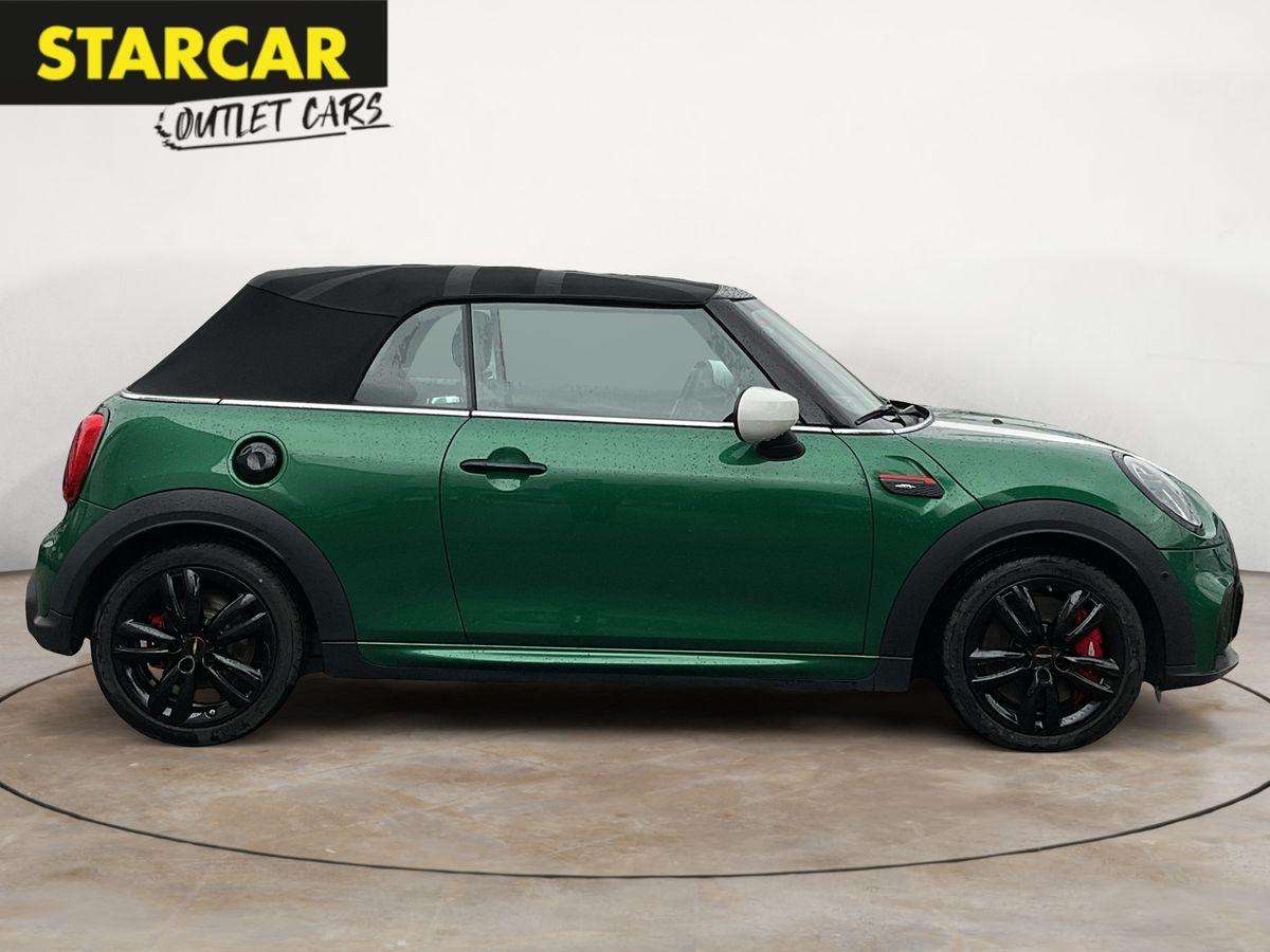 Fahrzeugbild eines MINI MINI