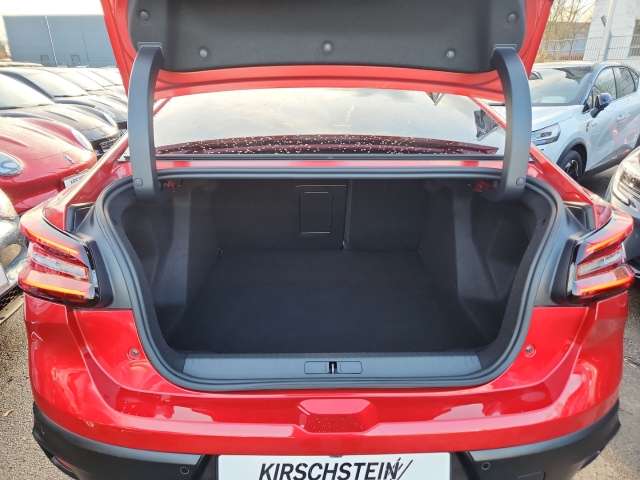 Fahrzeugbild eines Citroën C4 X