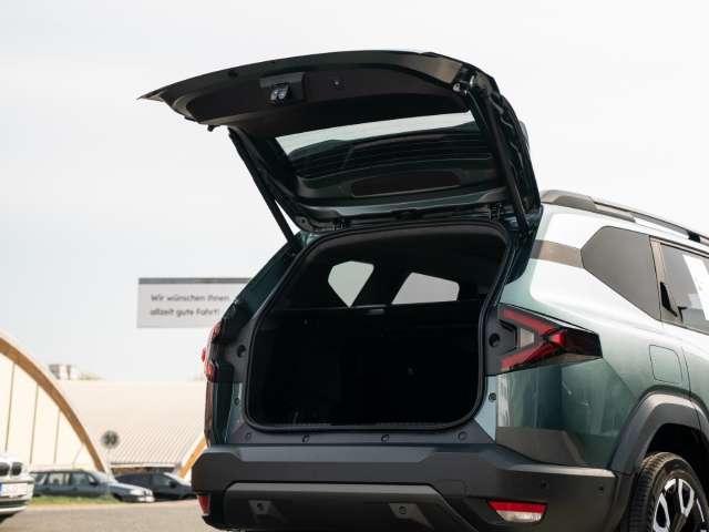 Fahrzeugbild eines Dacia Bigster