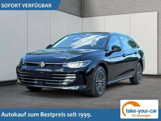 Schräge Frontansicht auf einen Volkswagen Passat , freigestellt