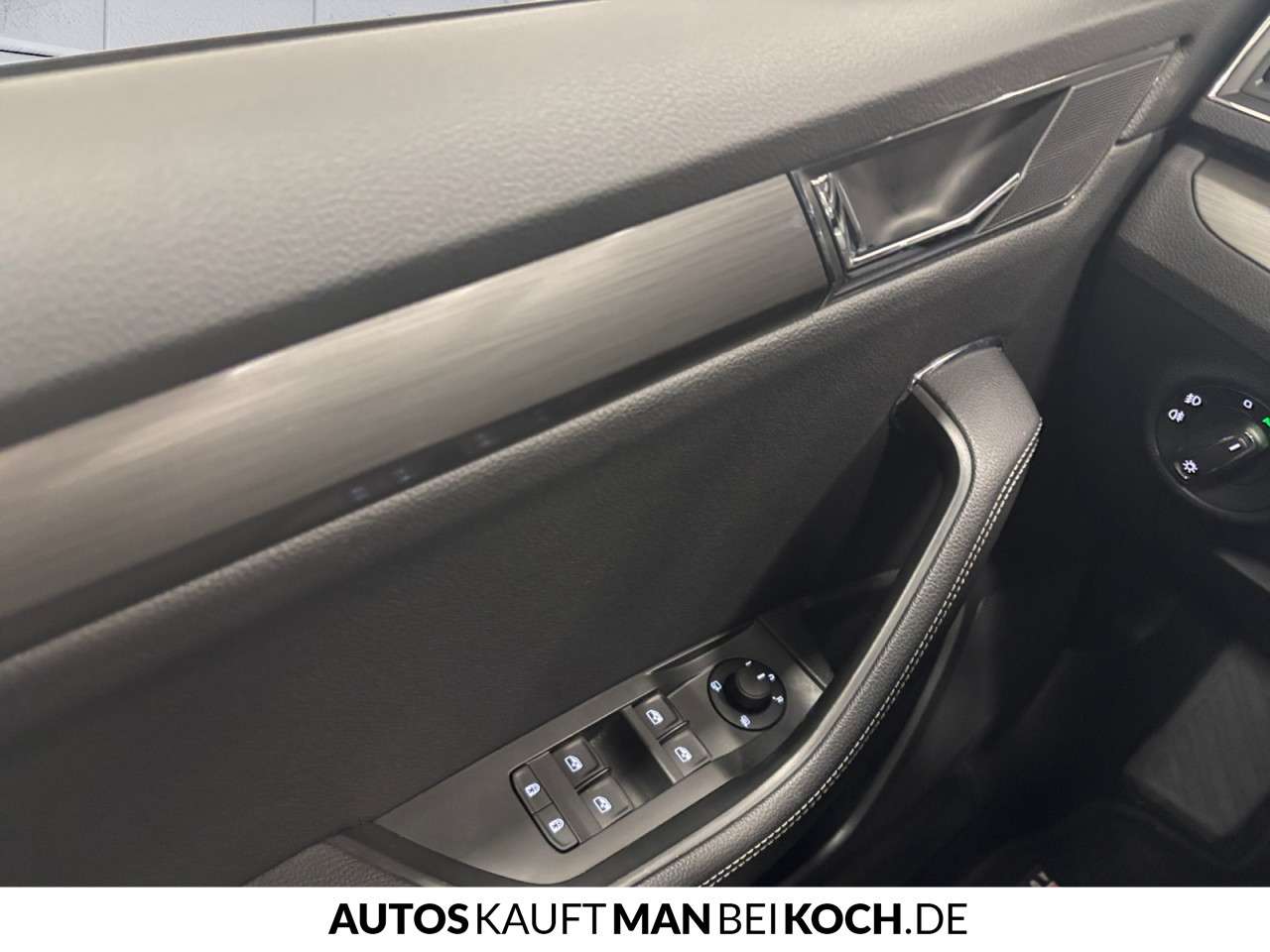 Fahrzeugbild eines Skoda Superb