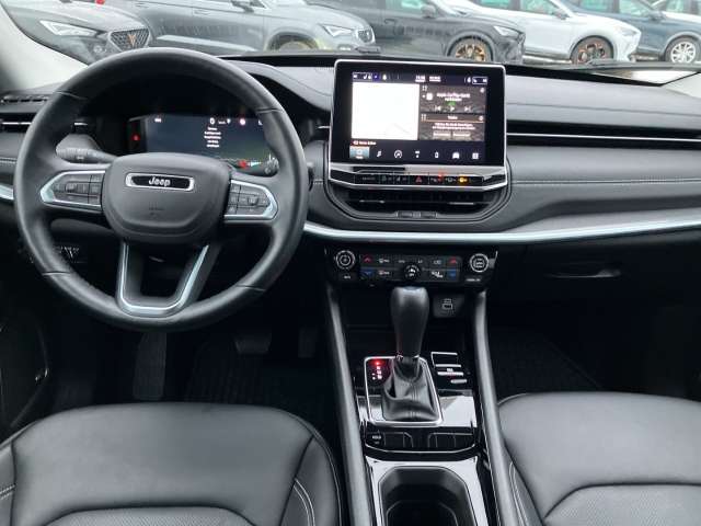 Fahrzeugbild eines Jeep Compass