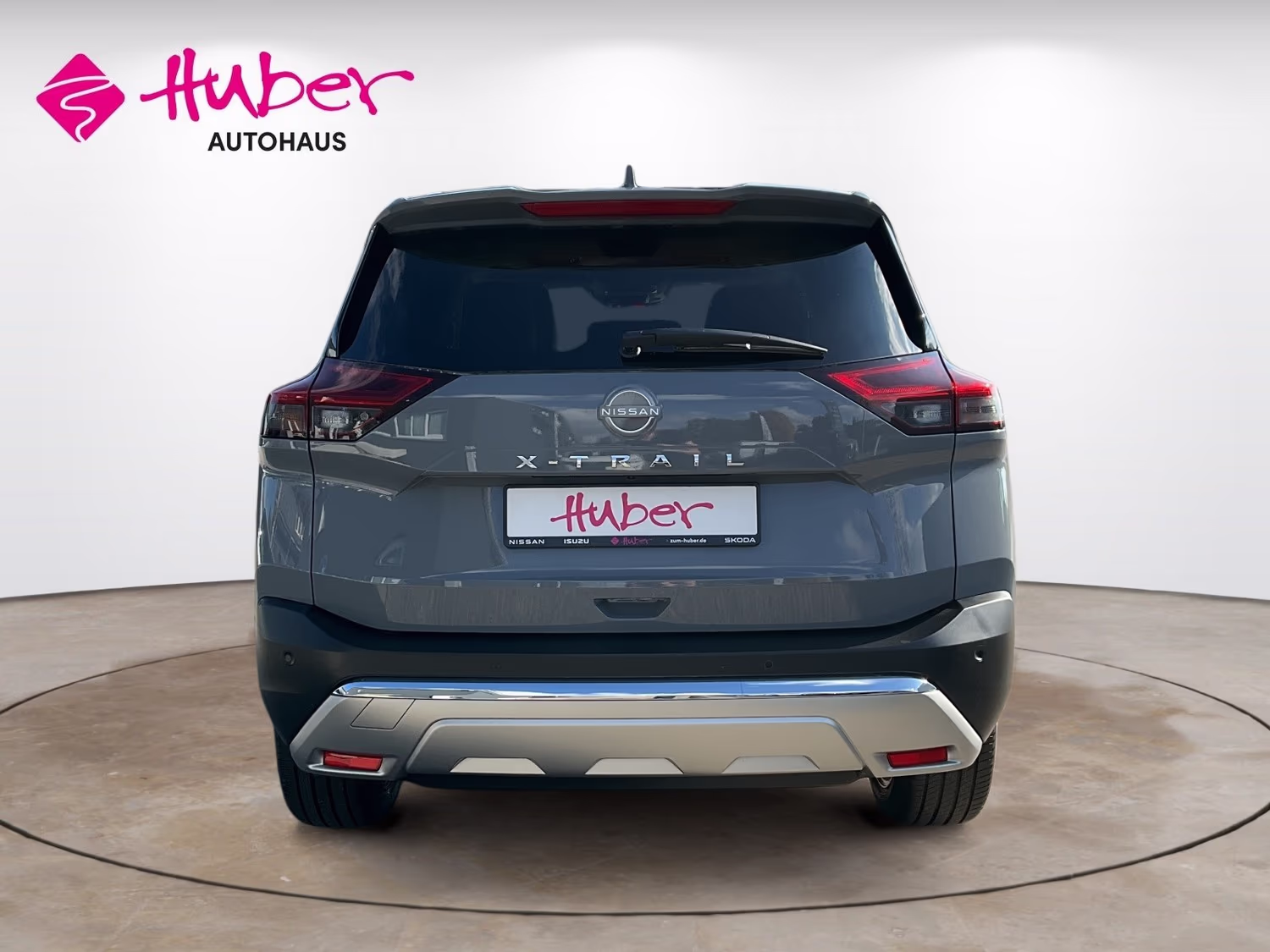 Fahrzeugbild eines Nissan X-TRAIL
