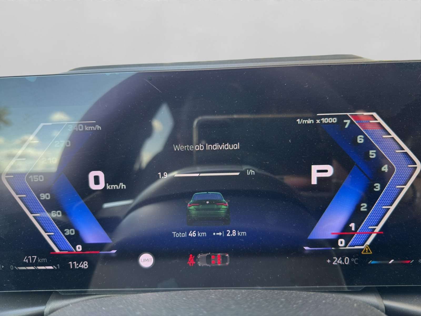 Fahrzeugbild eines Alpina B4
