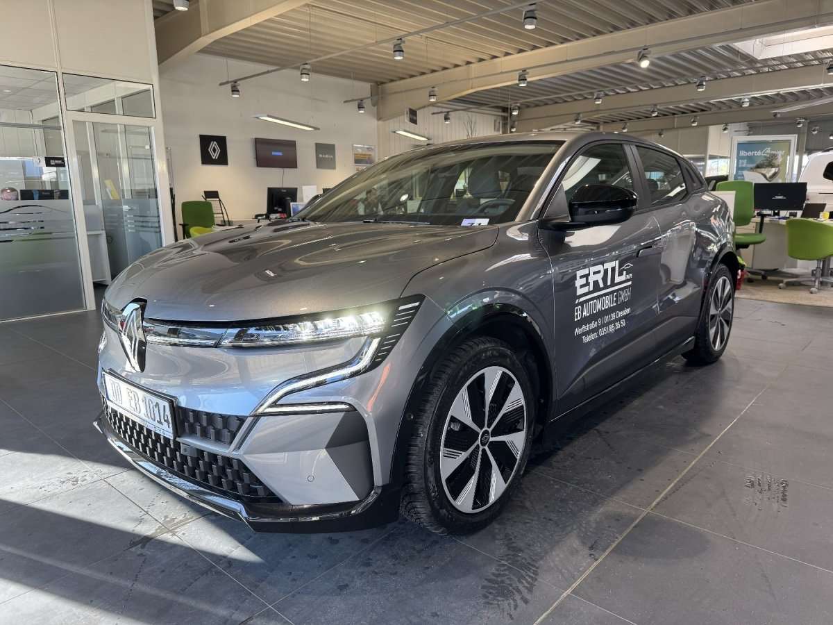 Fahrzeugbild eines Renault Megane E-TECH
