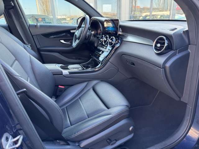 Fahrzeugbild eines Mercedes-Benz GLC