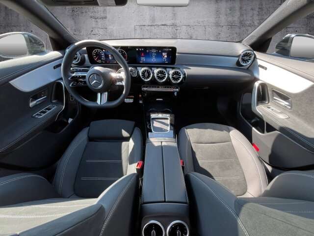 Fahrzeugbild eines Mercedes-Benz CLA