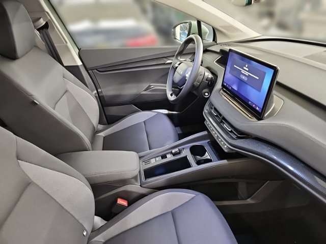 Fahrzeugbild eines Skoda ELROQ