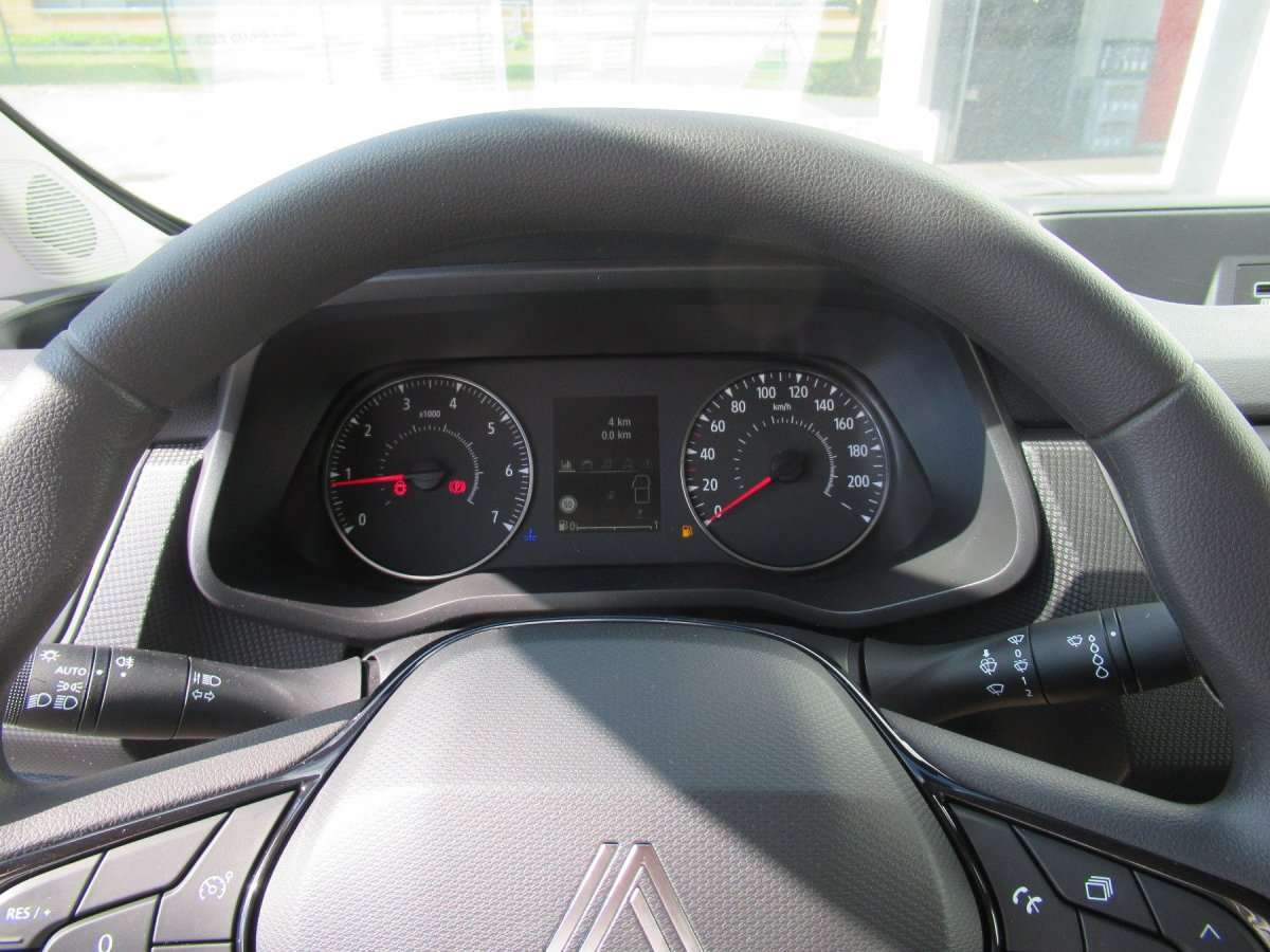 Fahrzeugbild eines Renault Trafic