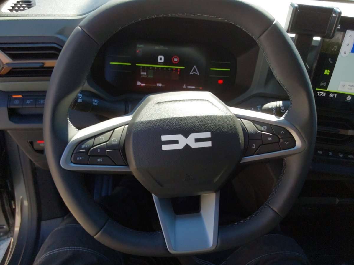 Fahrzeugbild eines Dacia Duster