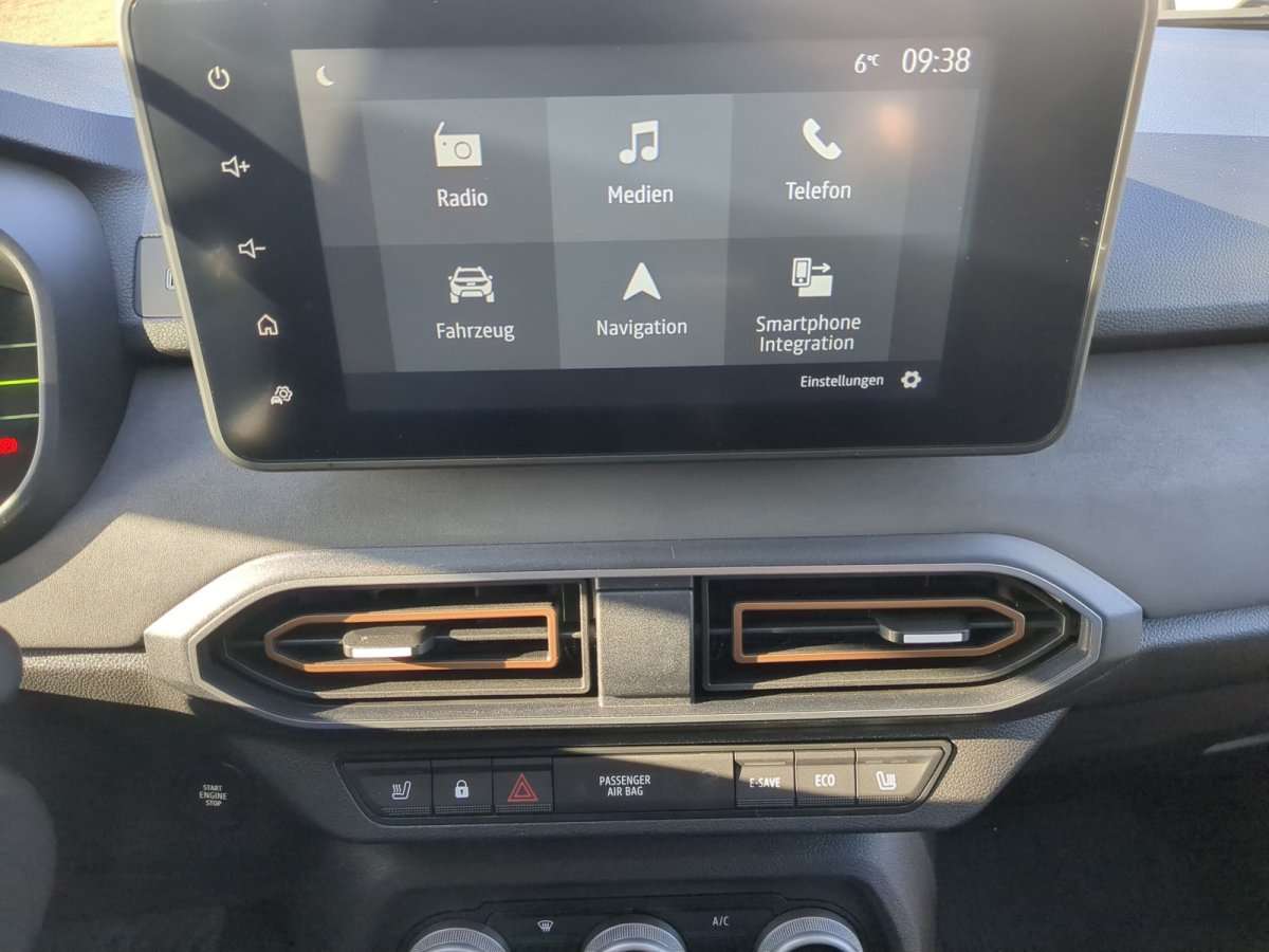 Fahrzeugbild eines Dacia Jogger