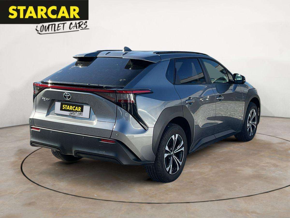 Fahrzeugbild eines Toyota bZ4X