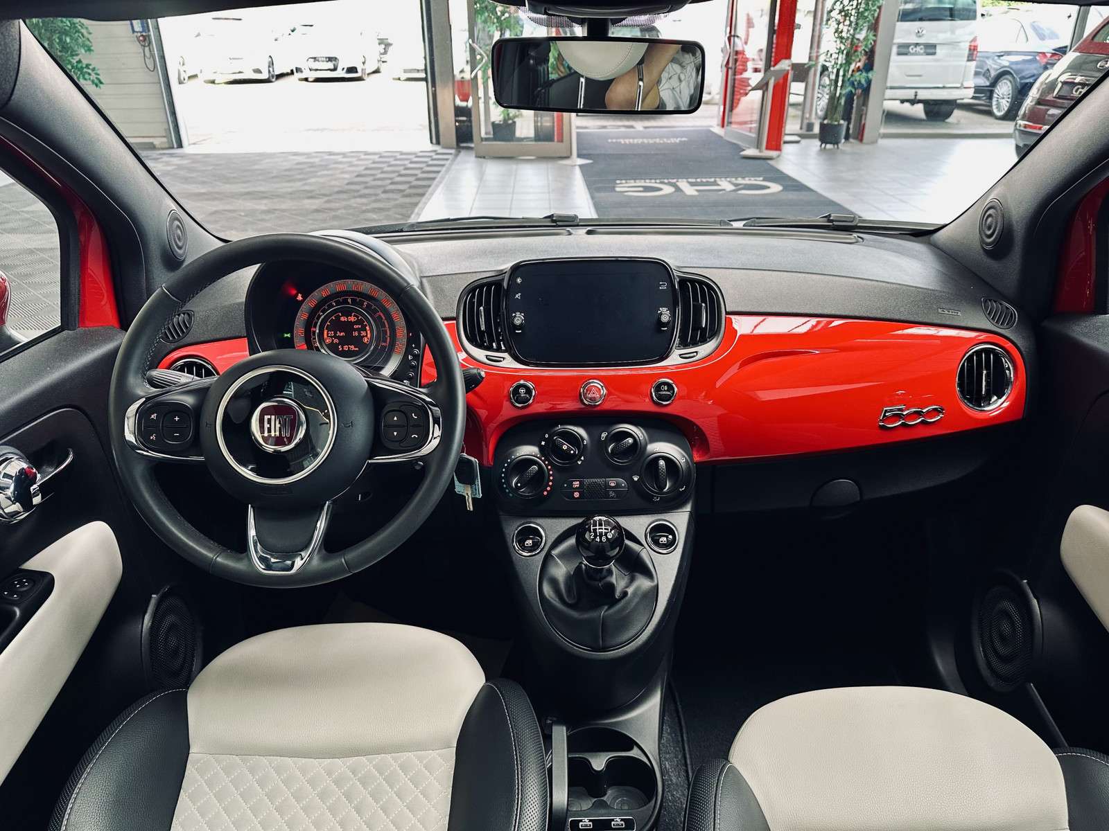 Fahrzeugbild eines Fiat 500