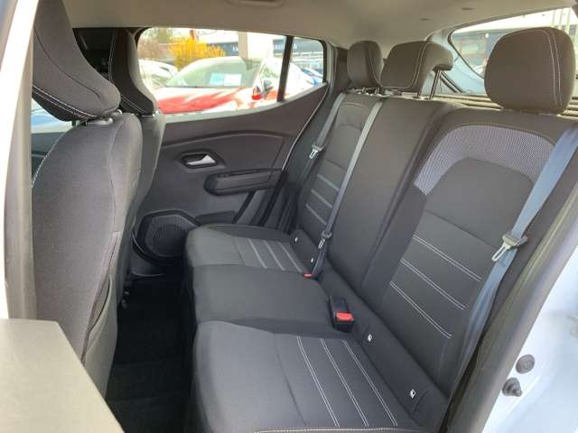 Fahrzeugbild eines Dacia Sandero