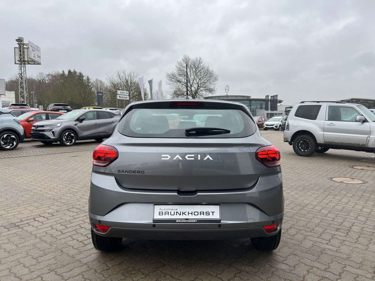 Fahrzeugbild eines Dacia Sandero