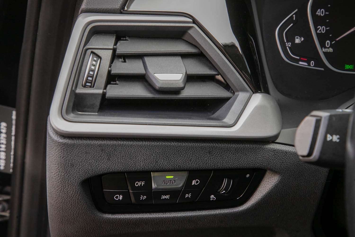 Fahrzeugbild eines BMW 3er-Reihe