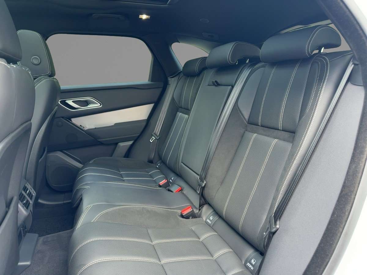 Fahrzeugbild eines Land Rover Range Rover Velar