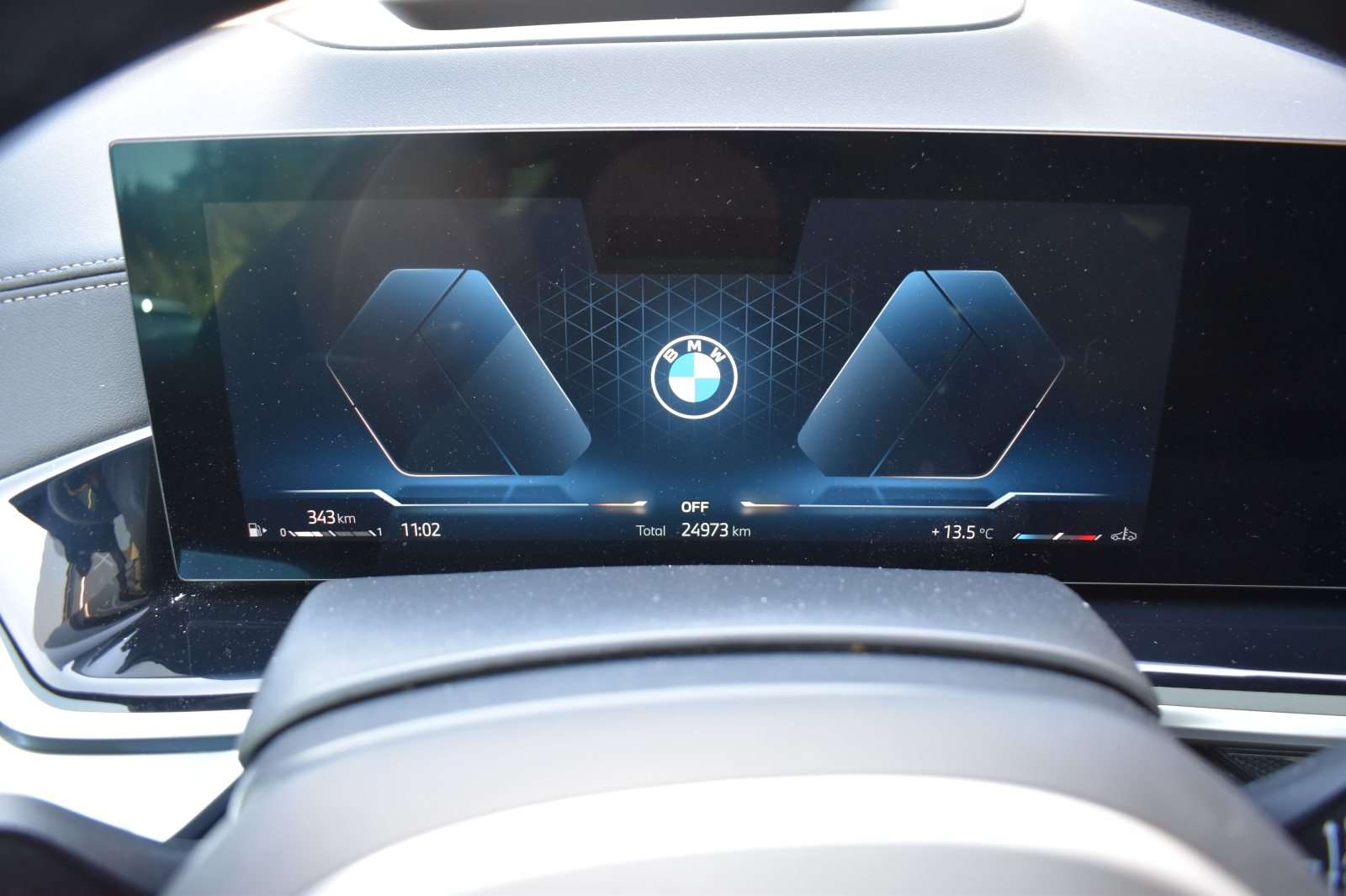 Fahrzeugbild eines BMW X6