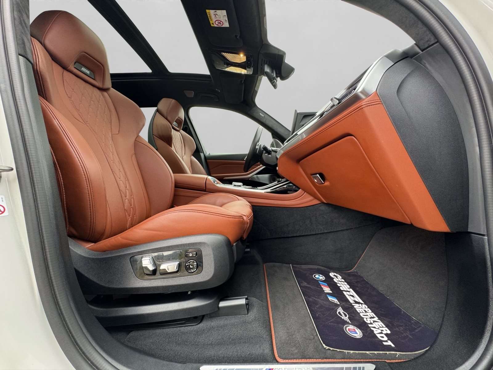 Fahrzeugbild eines BMW X7