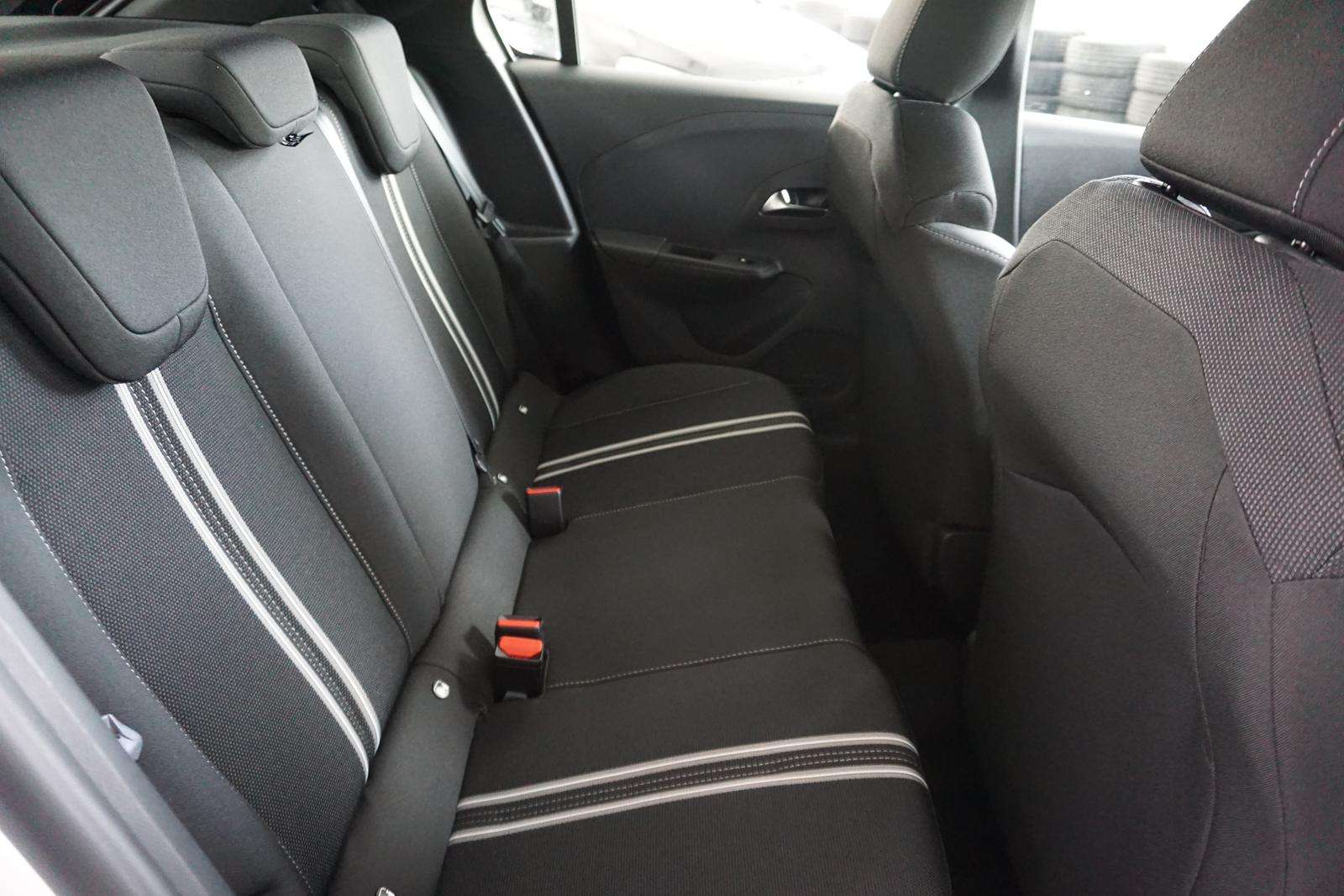 Fahrzeugbild eines Opel Corsa
