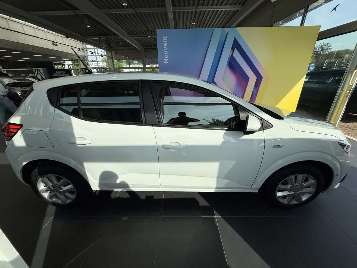 Fahrzeugbild eines Dacia Sandero