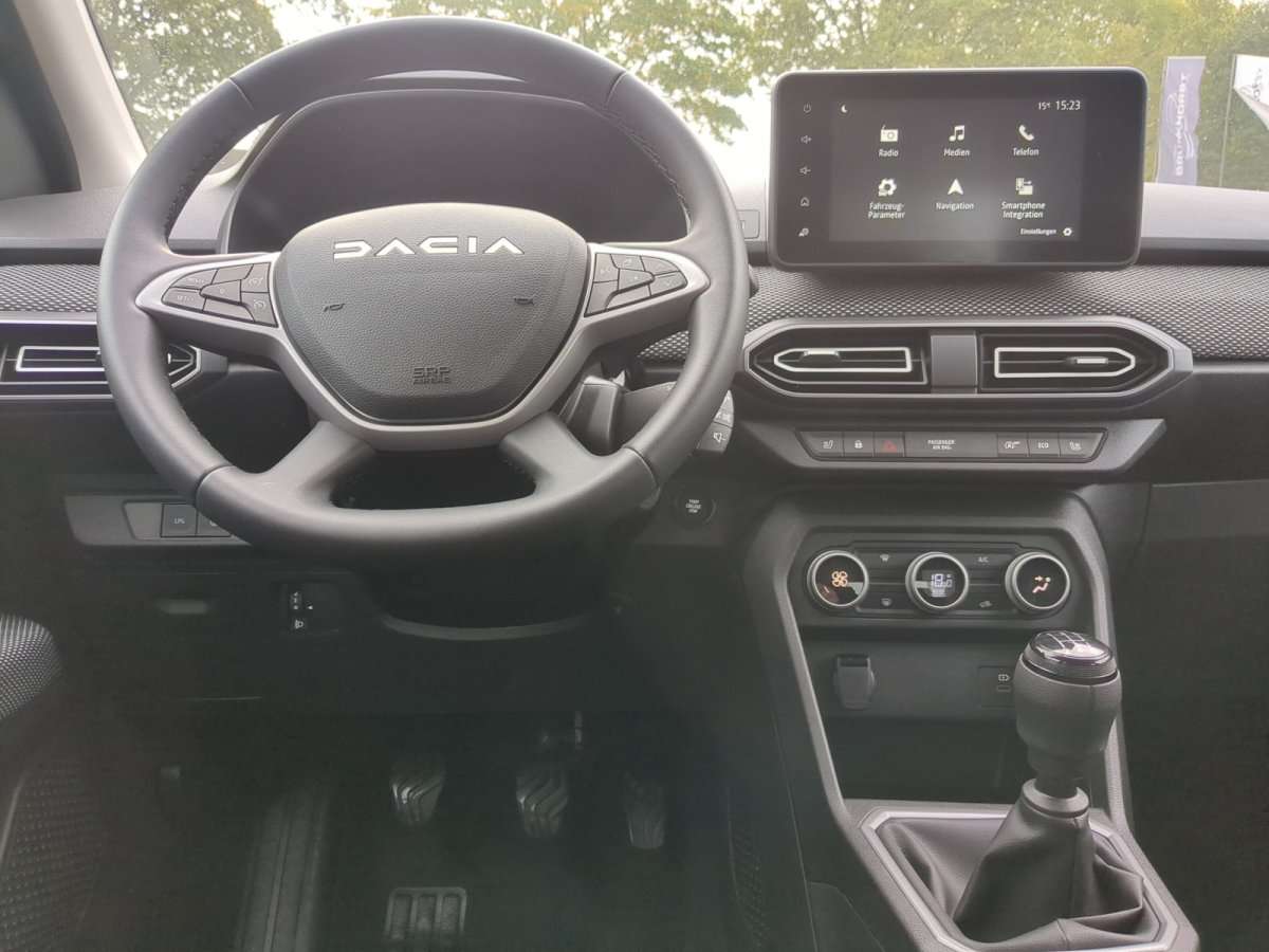 Fahrzeugbild eines Dacia Sandero