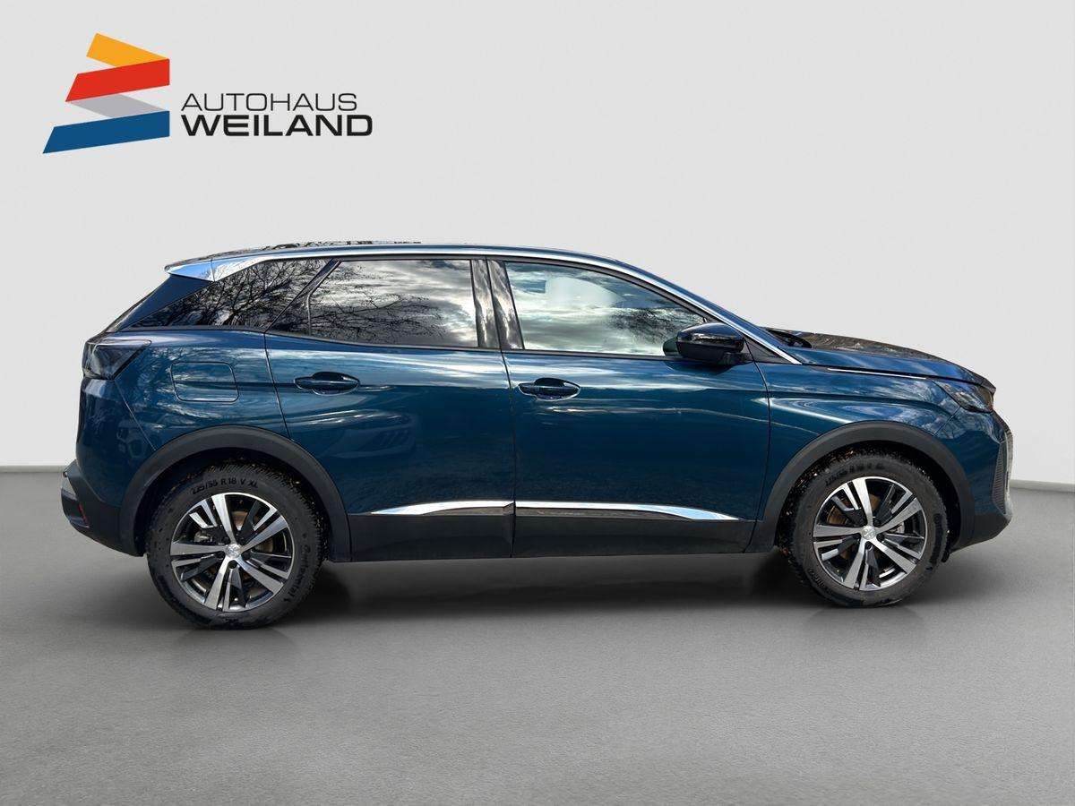 Fahrzeugbild eines Peugeot 3008