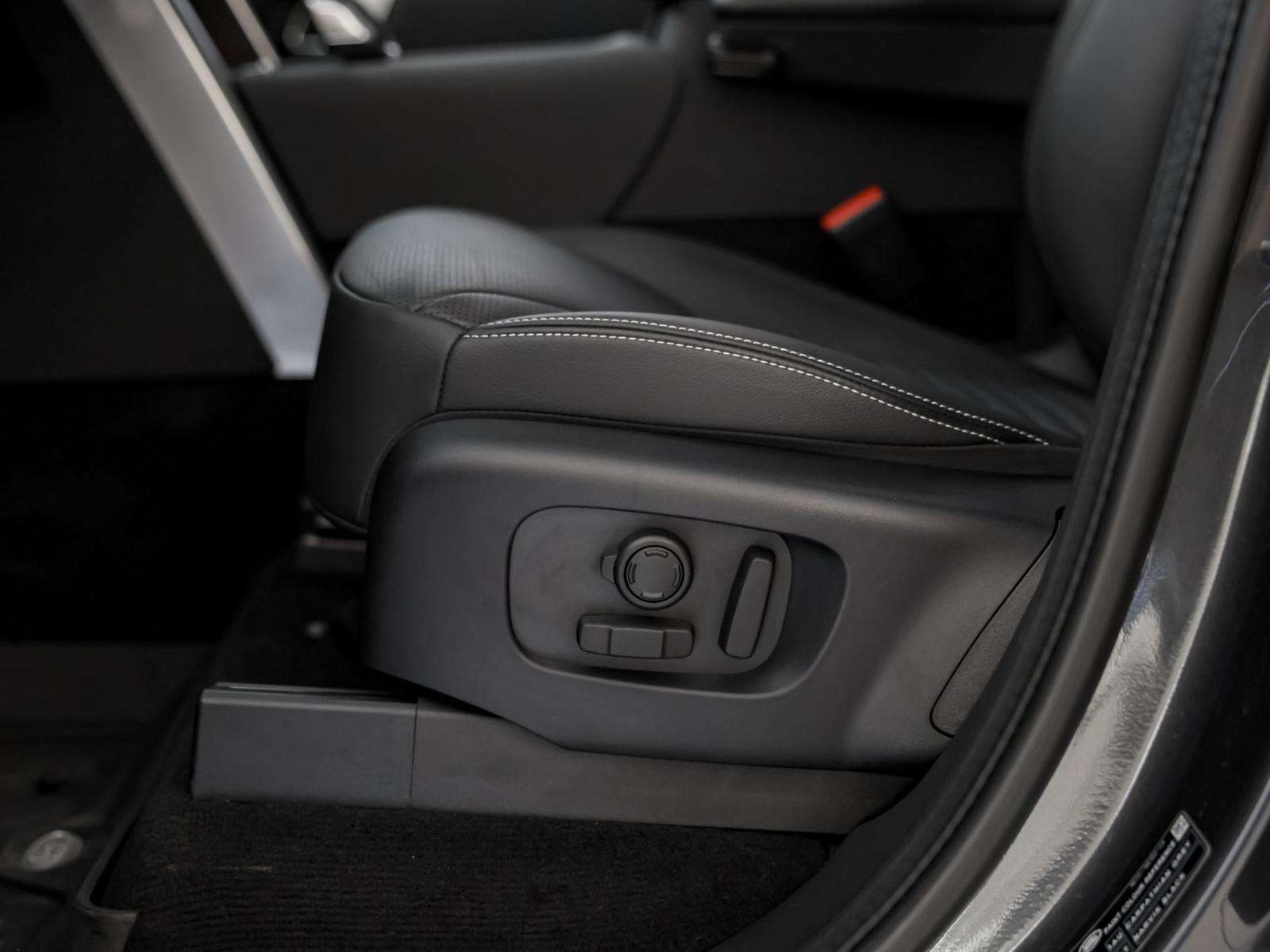 Fahrzeugbild eines Land Rover Discovery