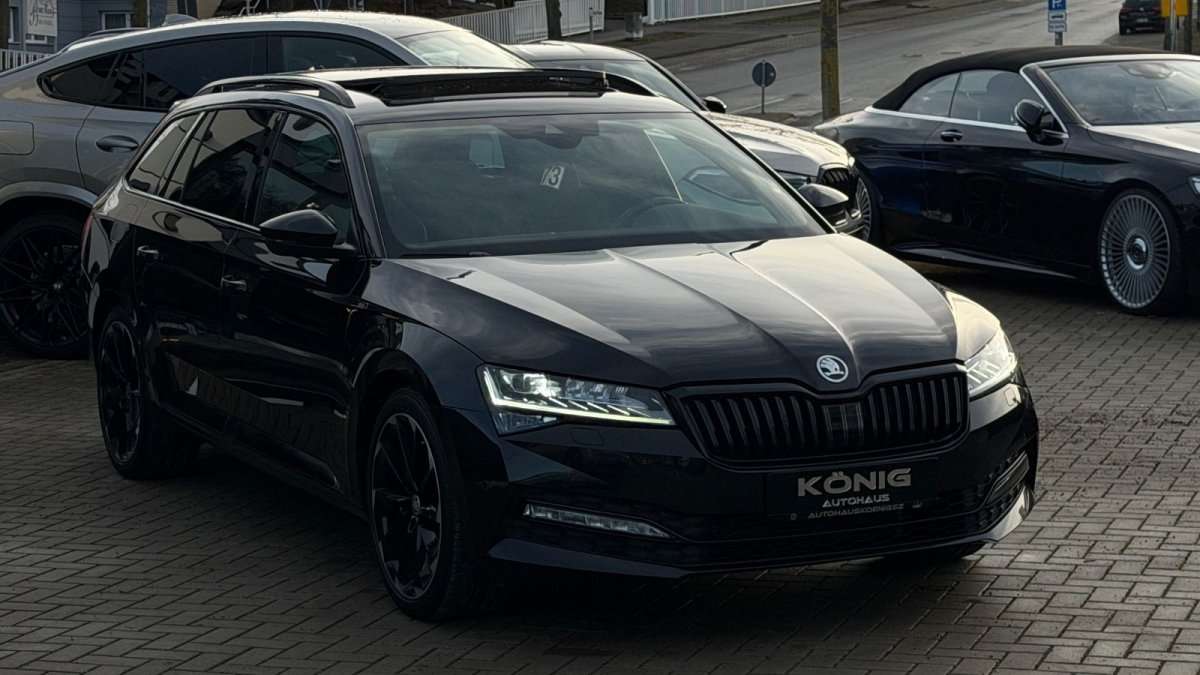 Fahrzeugbild eines Skoda Superb