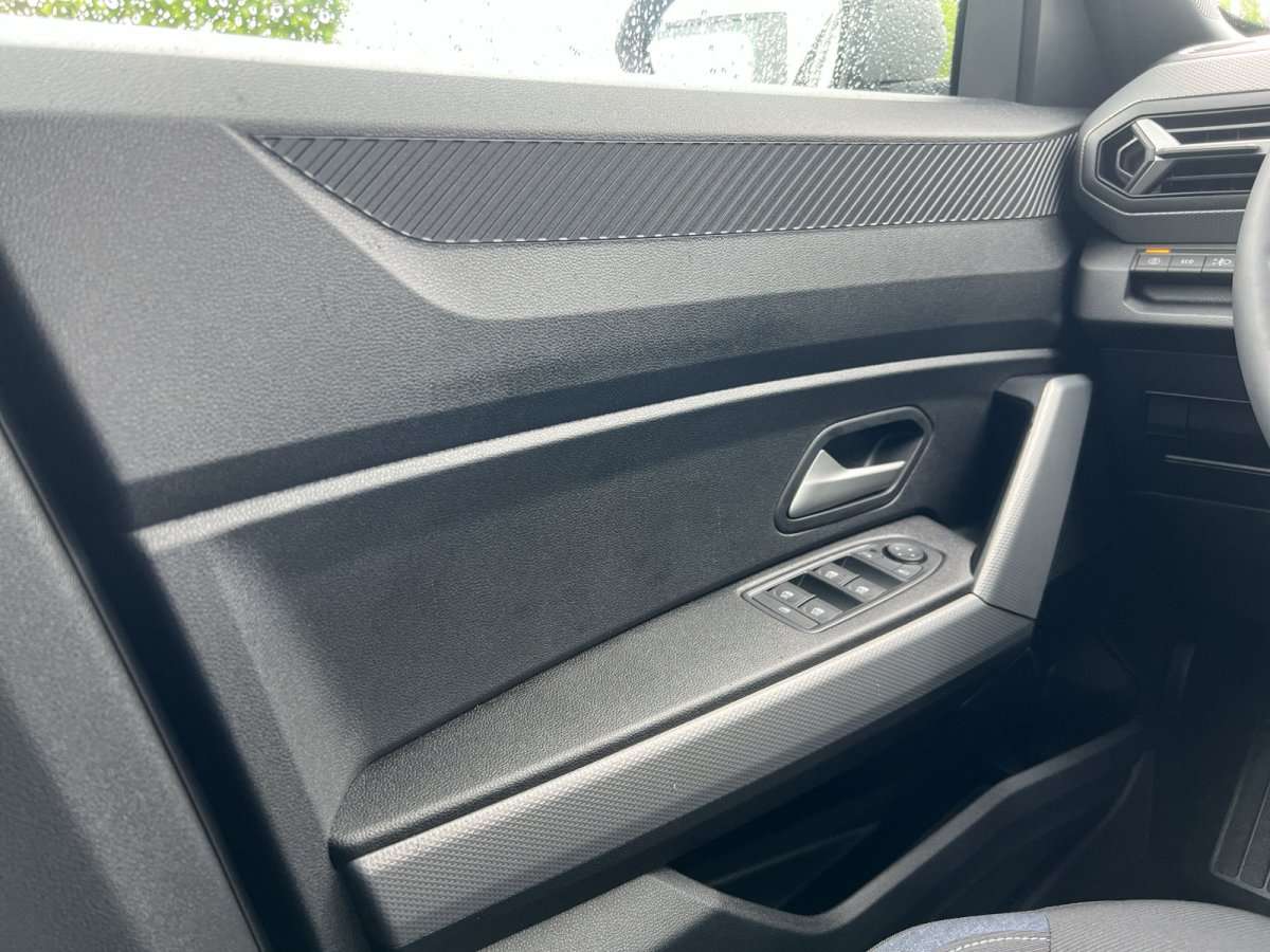 Fahrzeugbild eines Dacia Duster