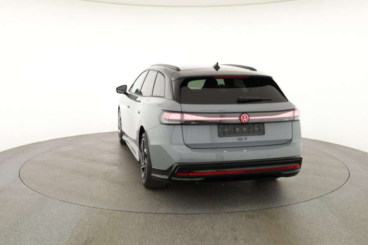 Fahrzeugbild eines Volkswagen ID.7