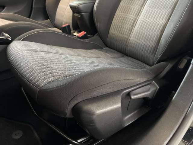 Fahrzeugbild eines Opel Corsa