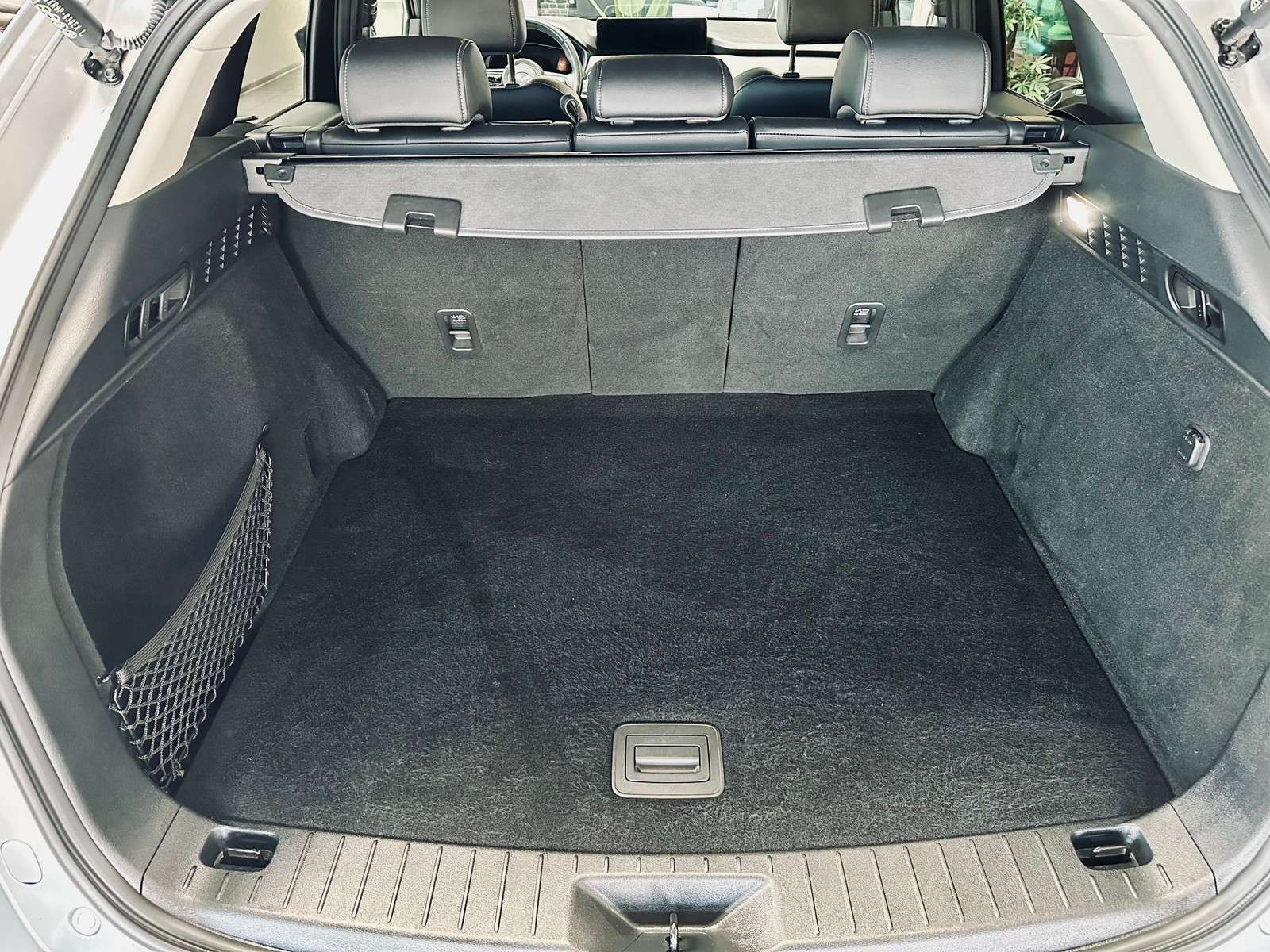 Fahrzeugbild eines Mazda CX-60