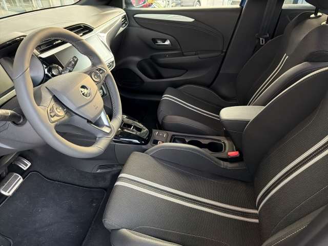 Fahrzeugbild eines Opel Corsa