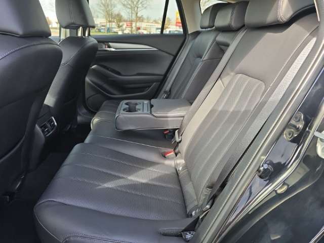 Fahrzeugbild eines Mazda Mazda6