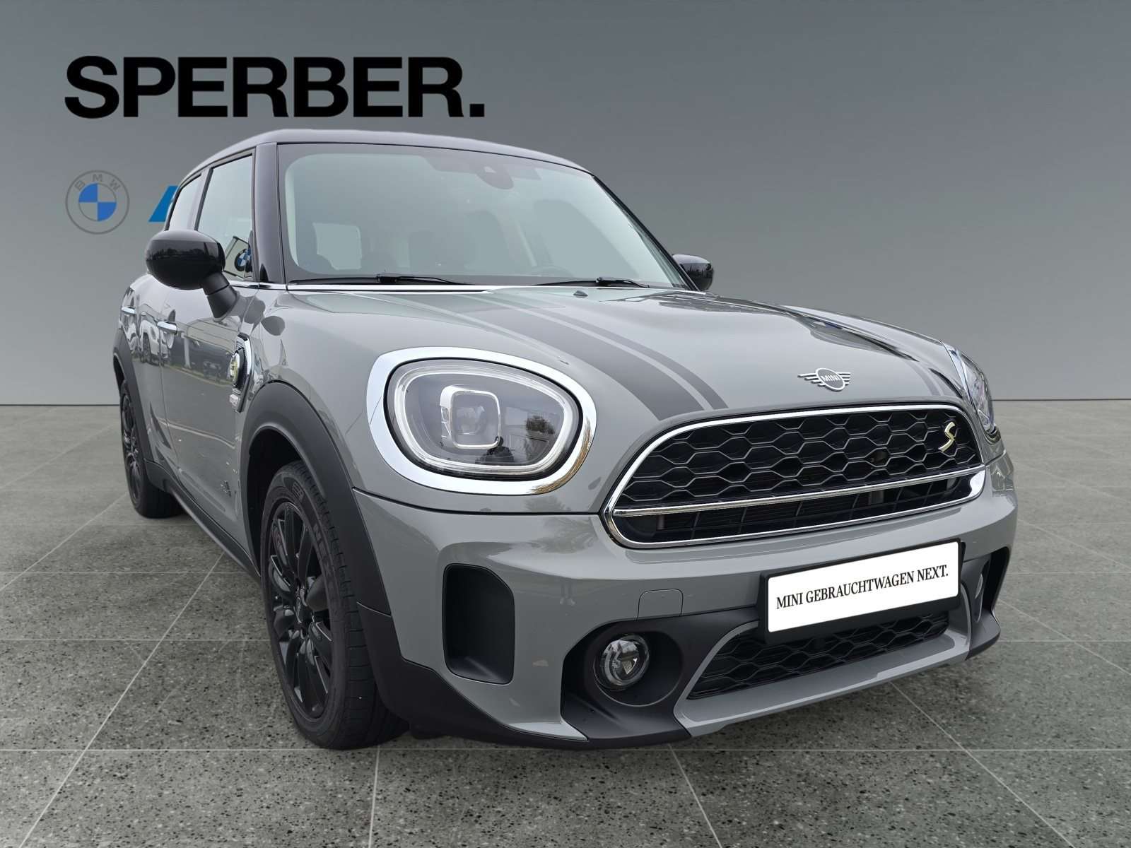 Fahrzeugbild eines MINI COOPER SE