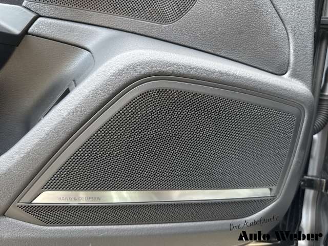 Fahrzeugbild eines Audi S6
