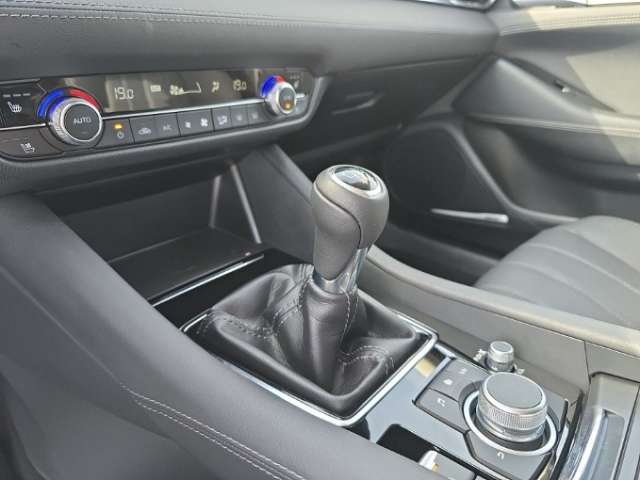 Fahrzeugbild eines Mazda Mazda6