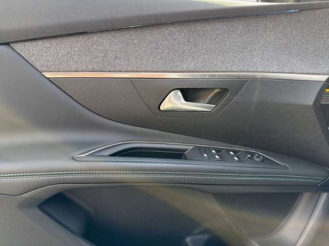 Fahrzeugbild eines Peugeot 3008