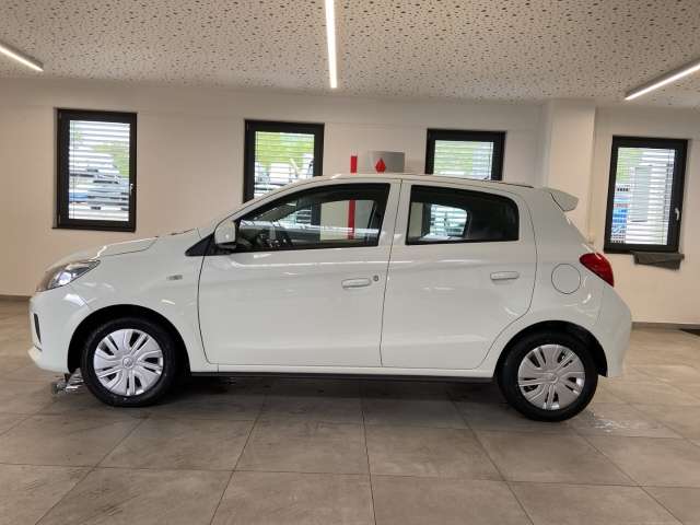 Fahrzeugbild eines Mitsubishi Space Star