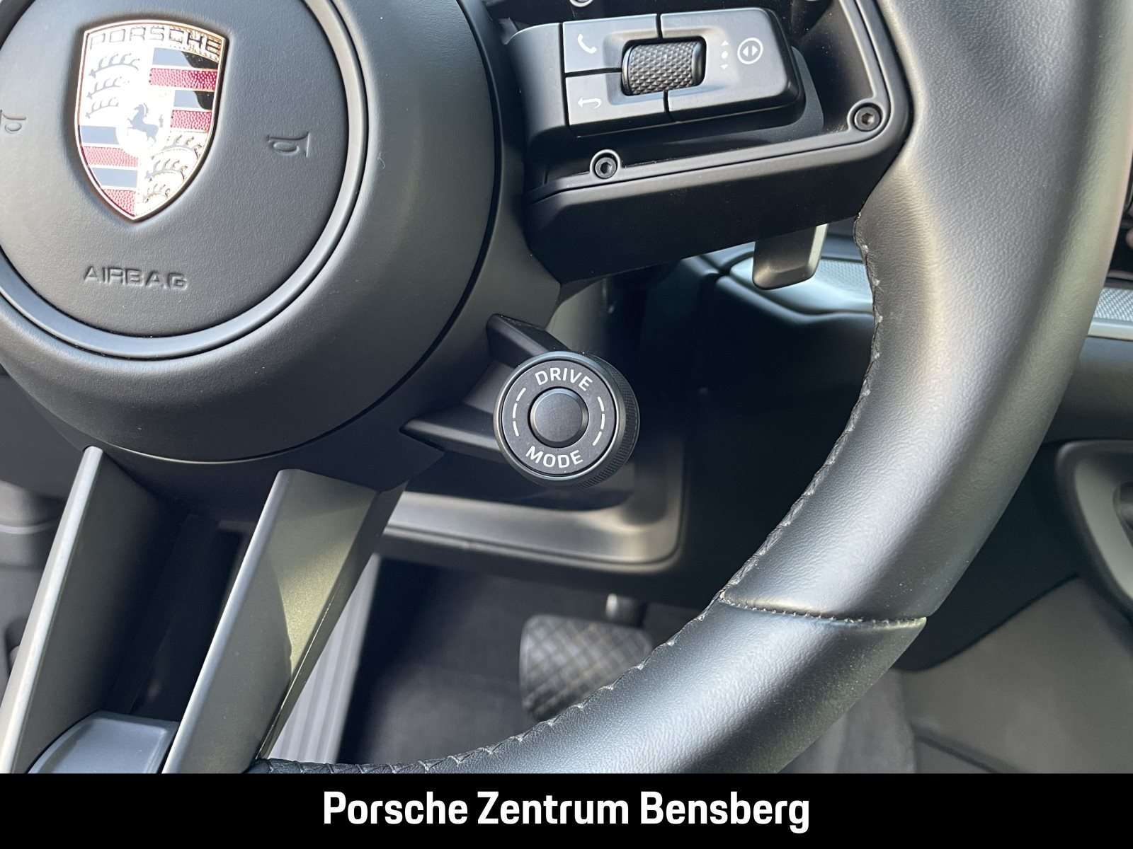 Fahrzeugbild eines Porsche Cayenne