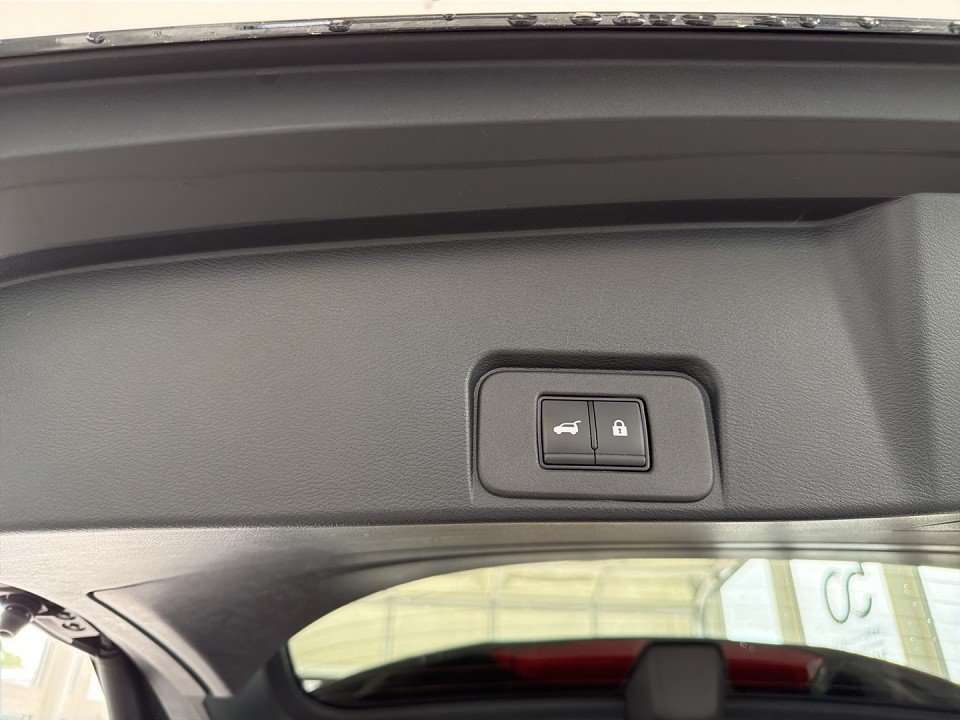 Fahrzeugbild eines Nissan X-TRAIL