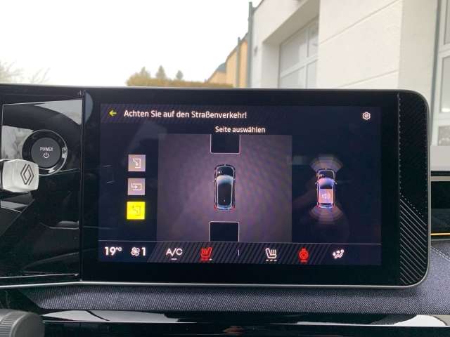 Fahrzeugbild eines Renault 5 E-TECH