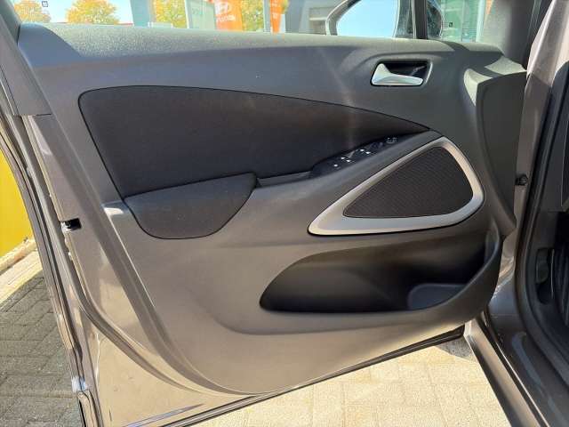 Fahrzeugbild eines Opel Crossland X